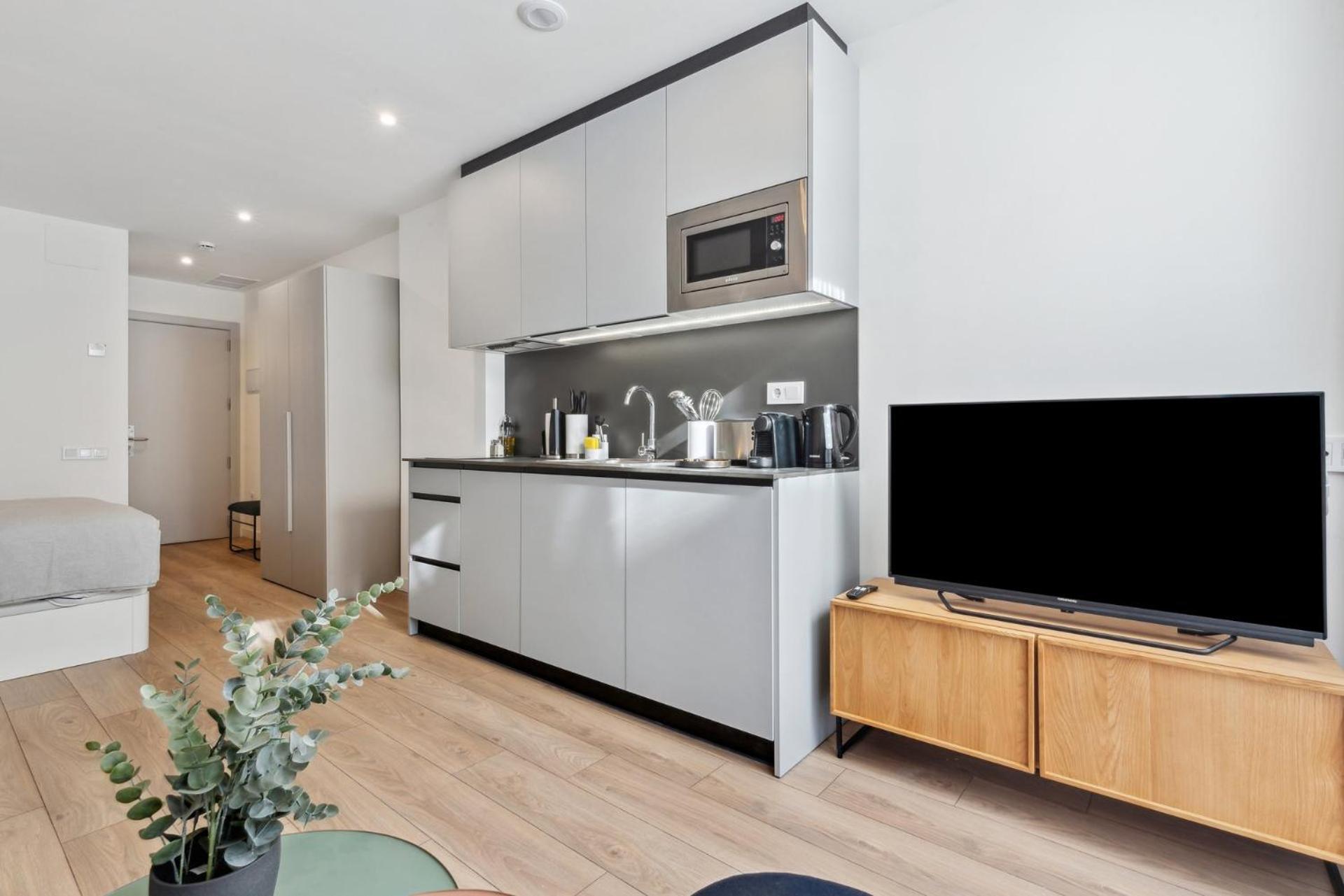 Limehome Valencia Carrer Del Pare Palau I Quer Valência Quarto foto