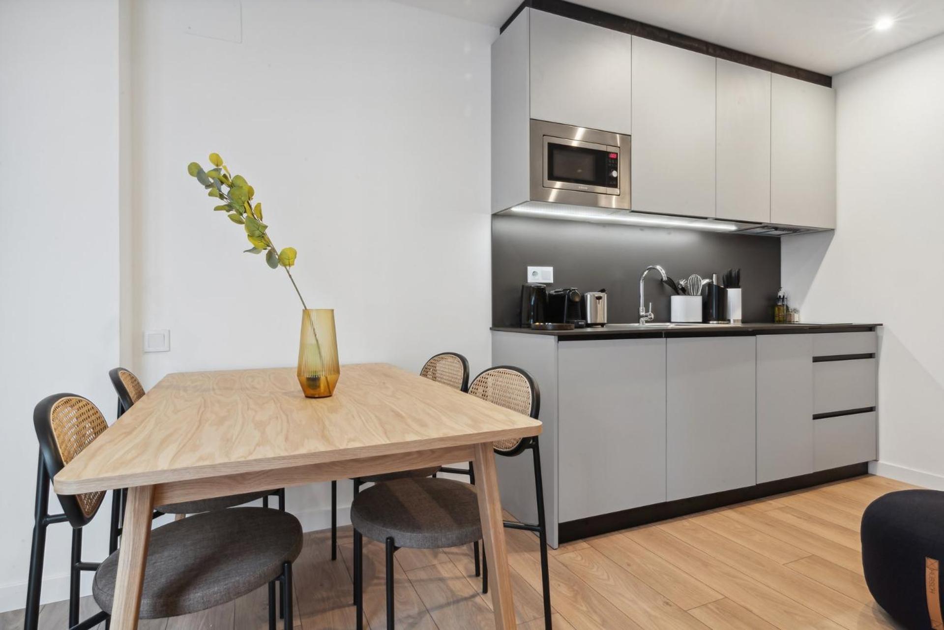 Limehome Valencia Carrer Del Pare Palau I Quer Valência Quarto foto