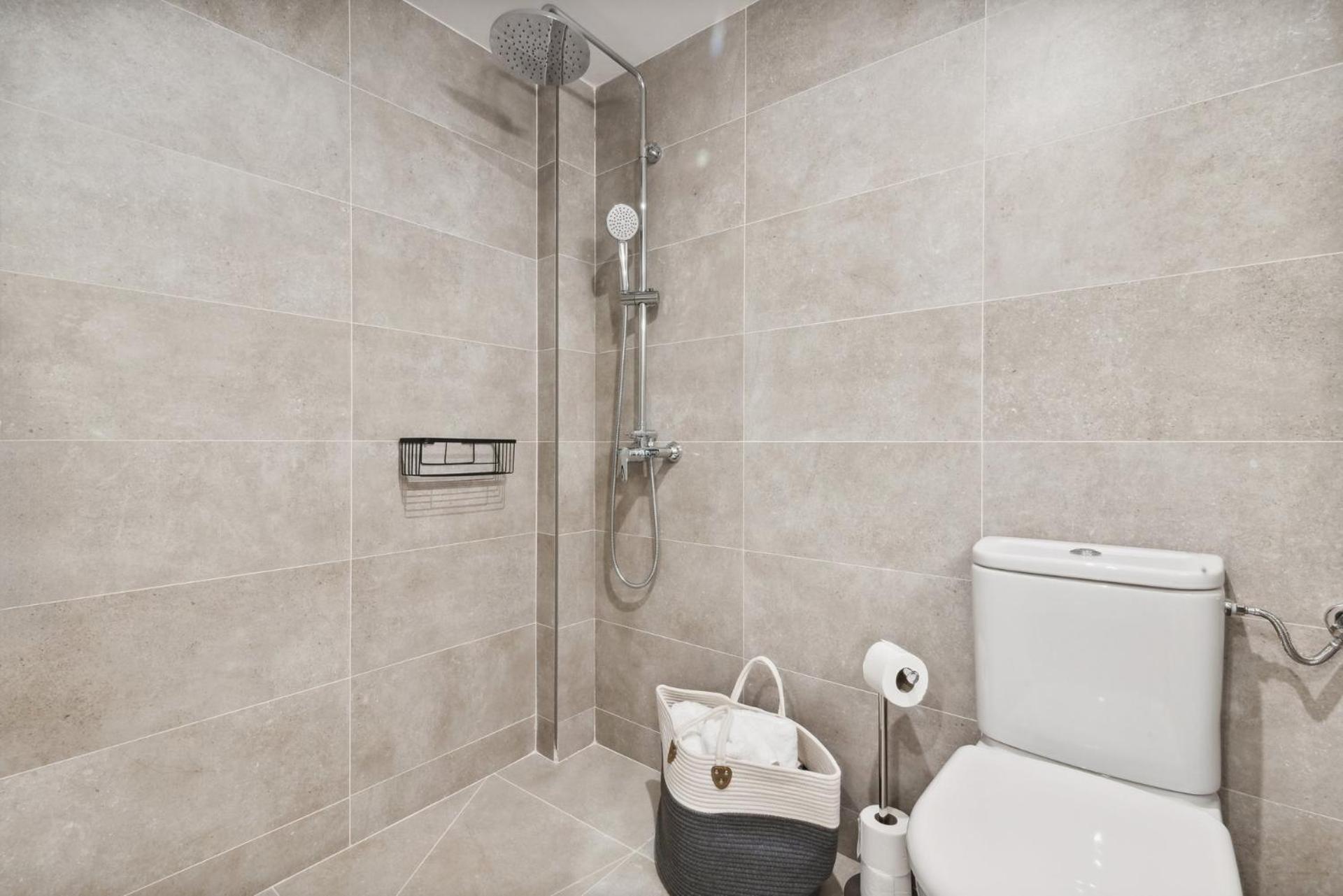 Limehome Valencia Carrer Del Pare Palau I Quer Valência Quarto foto